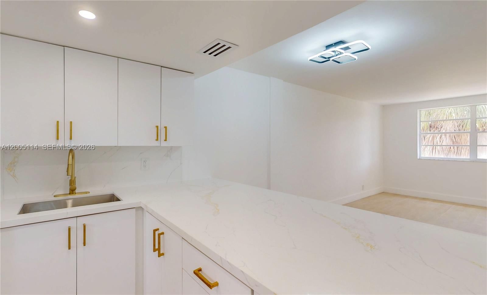 1333 E HALLANDALE BEACH BLVD, Unit 326 - 1