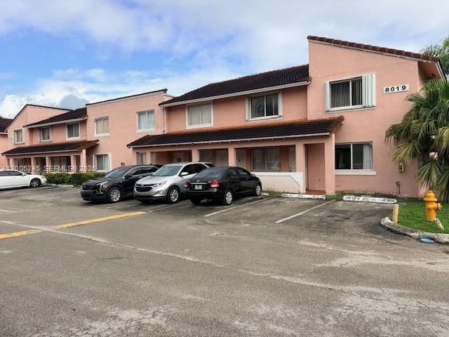 8019 Lake Dr, Unit 103 - 1