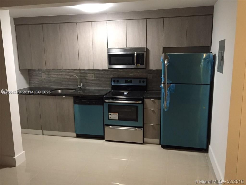 4110 NW 79th Ave, Unit 1B - 1