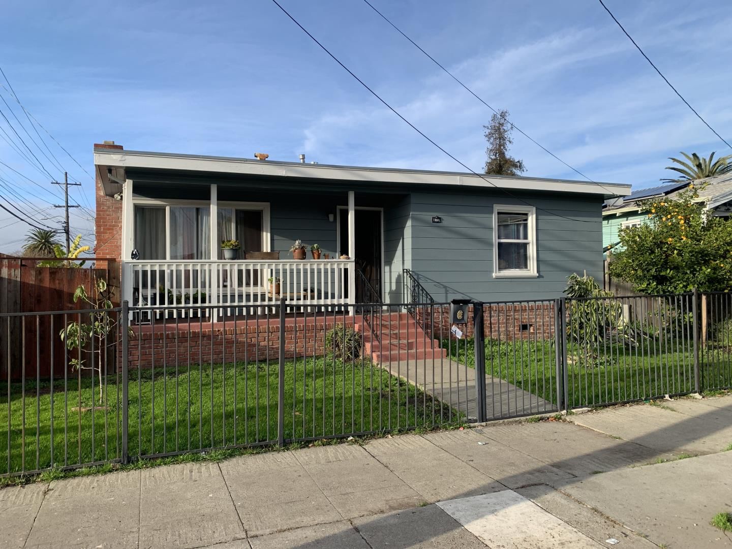 Listing Photo 1