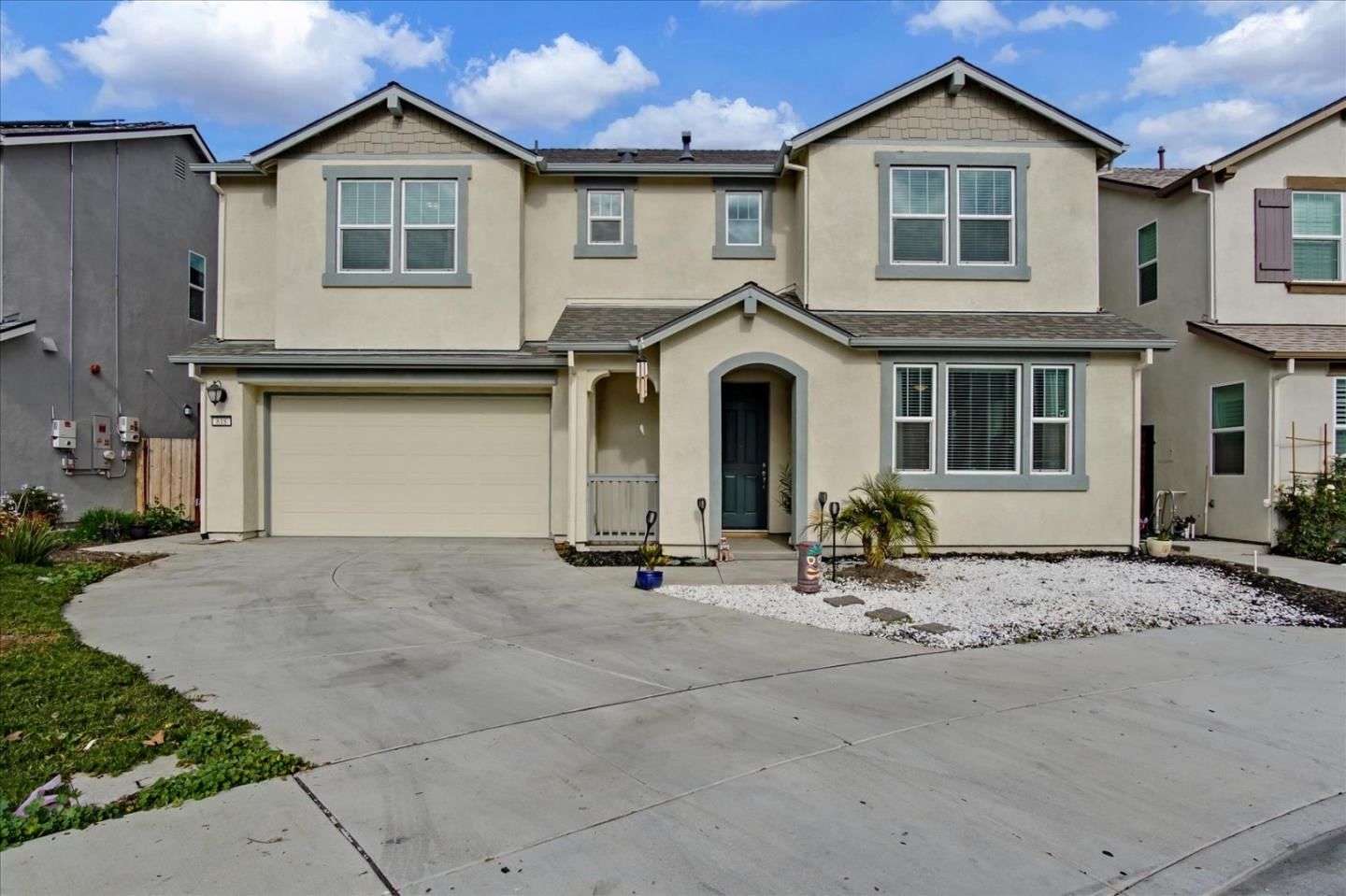 Listing Photo 1