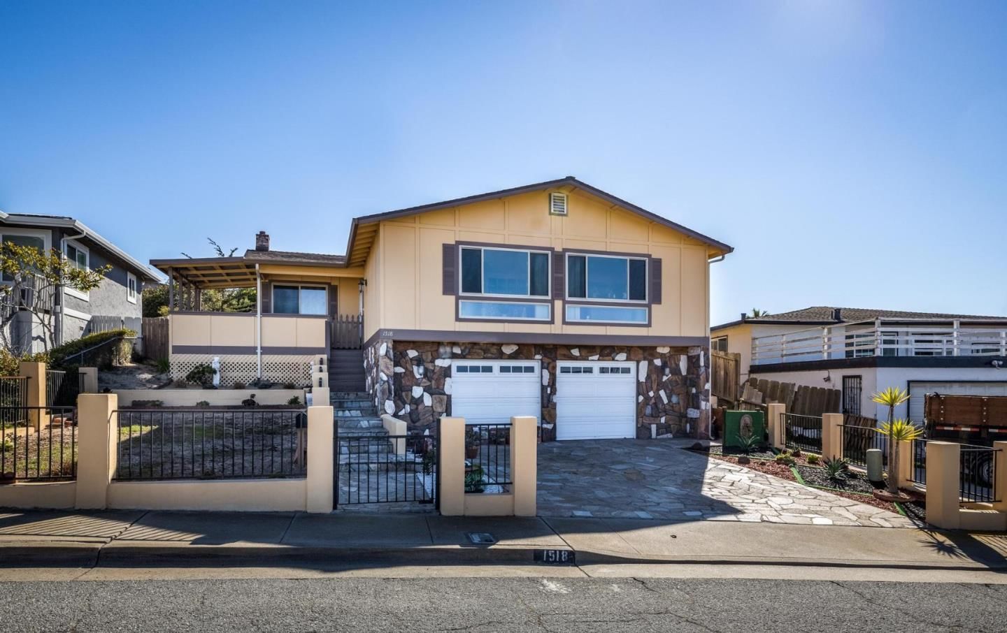MLS Listing Photo 1