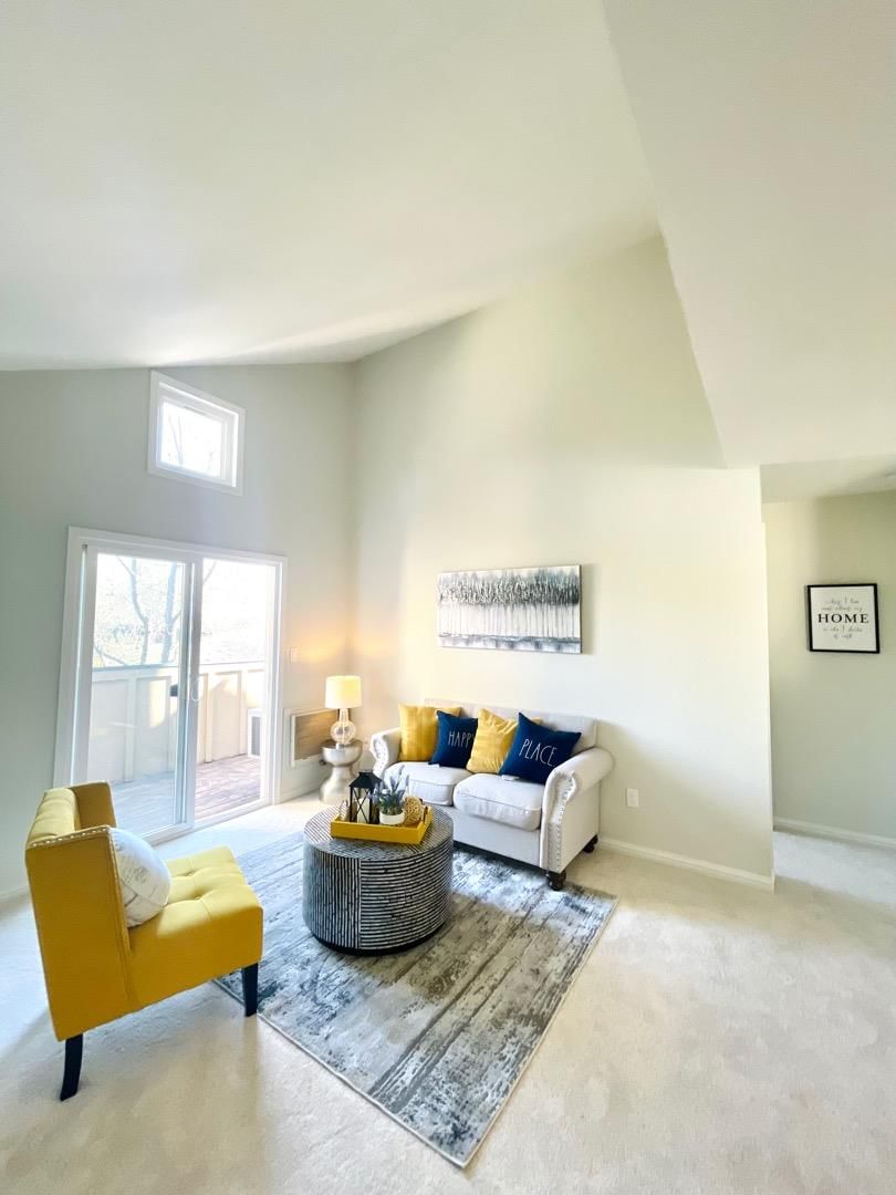 MLS Listing Photo 1
