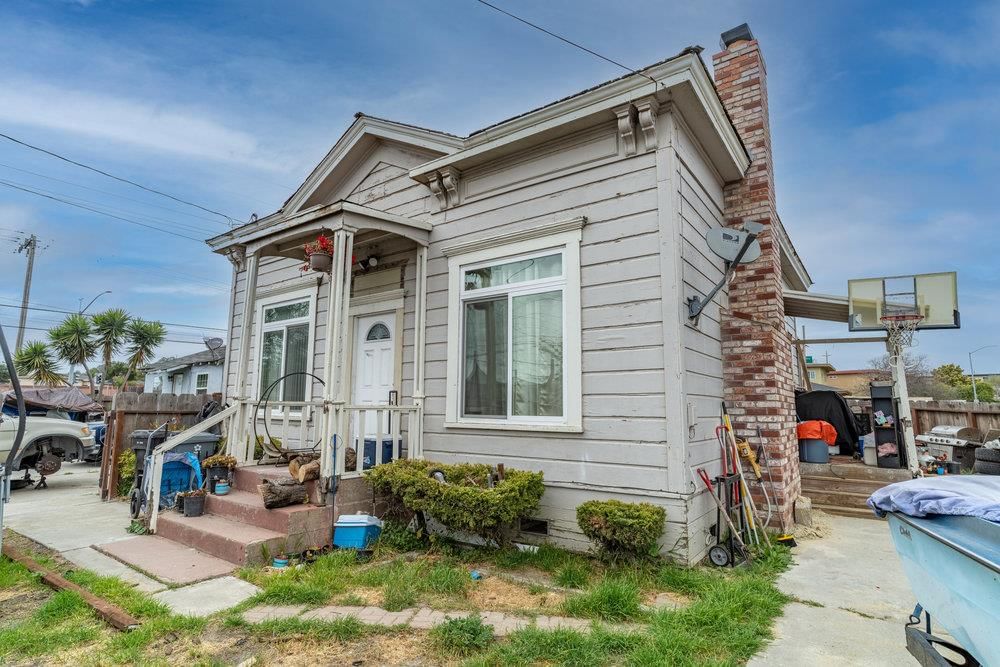 MLS Listing Photo 1