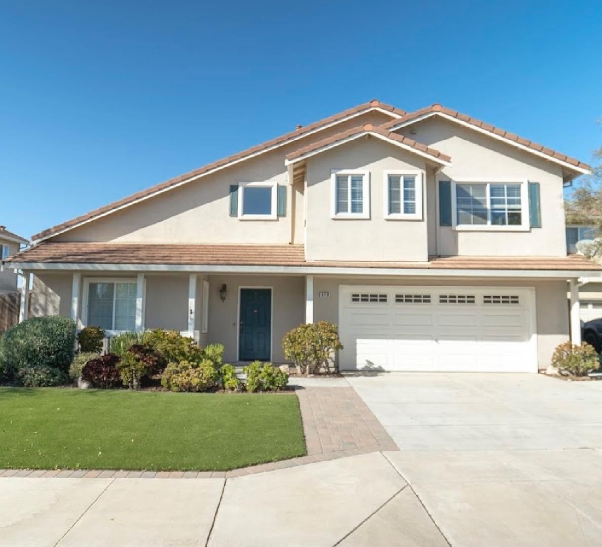 Listing Photo 1