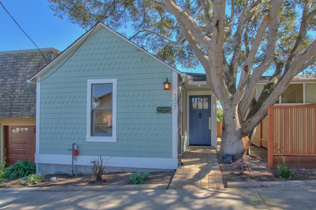 Listing Photo 1