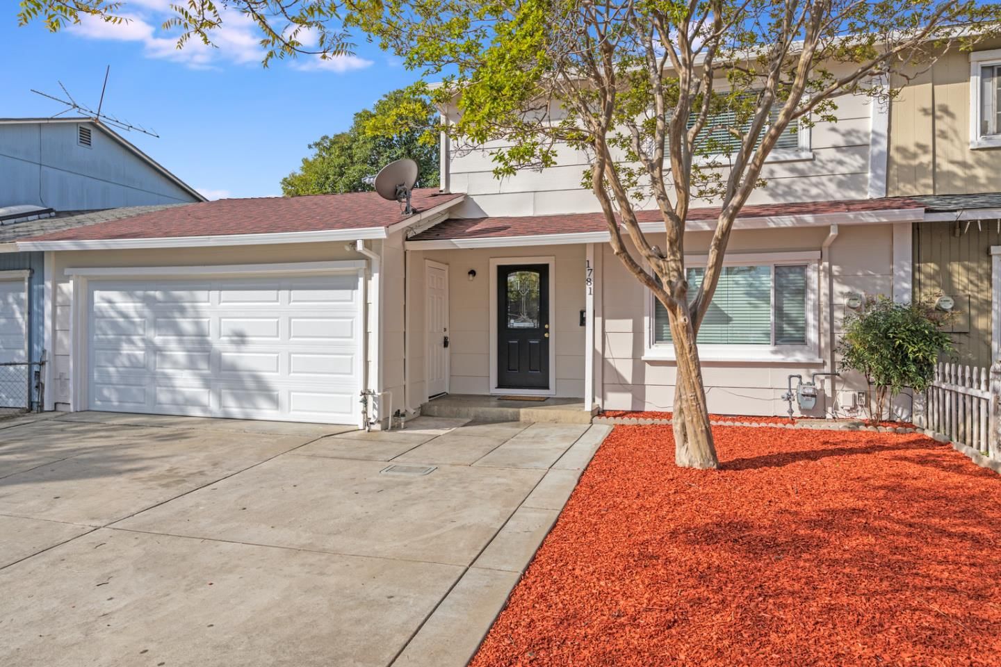 Listing Photo 1