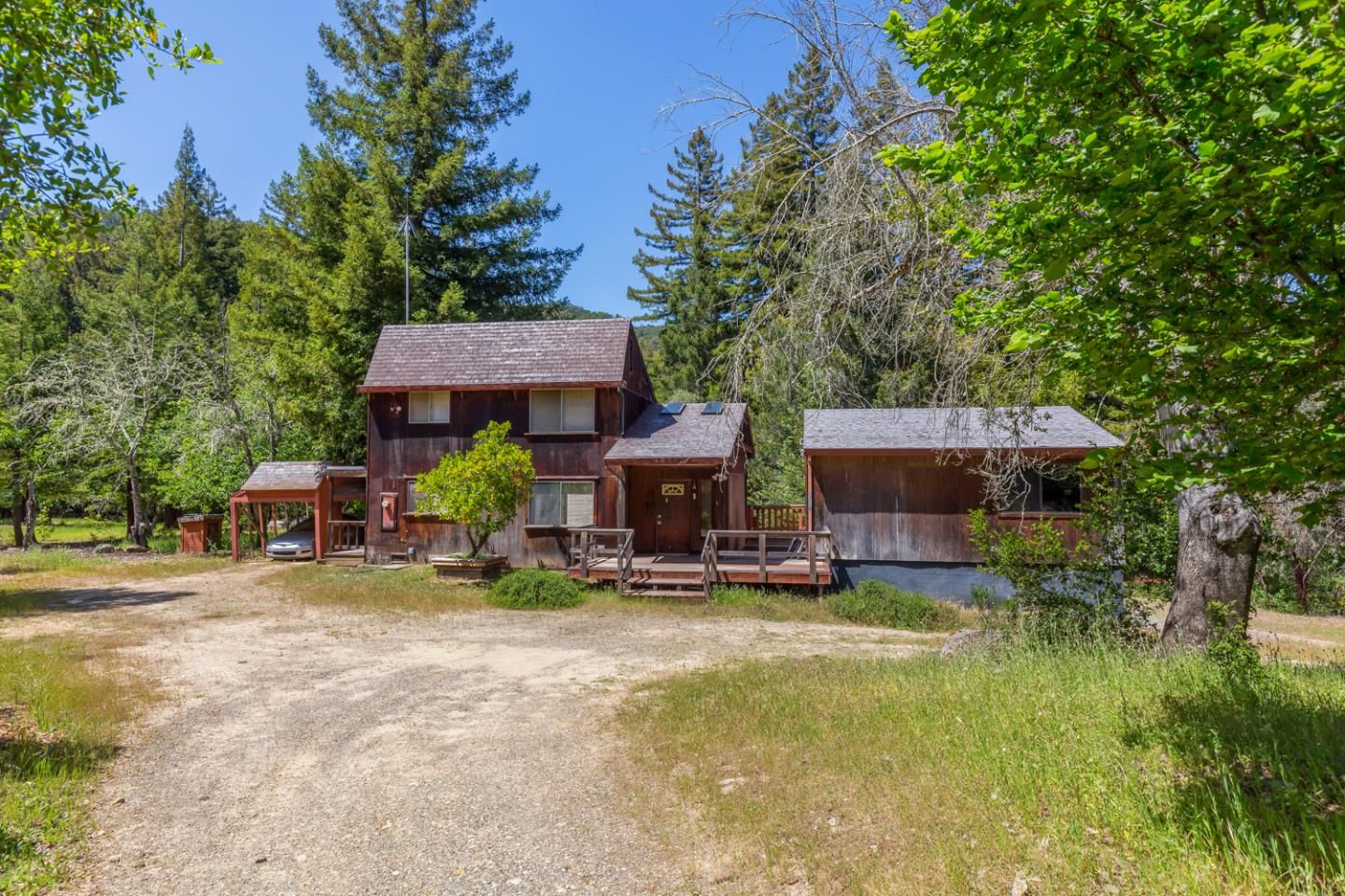 MLS Listing Photo 1