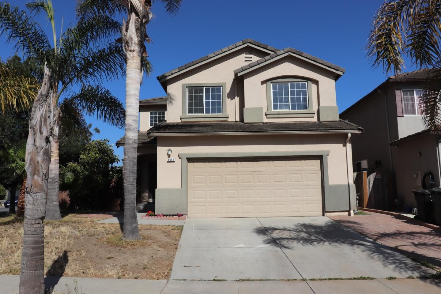 MLS Listing Photo 1