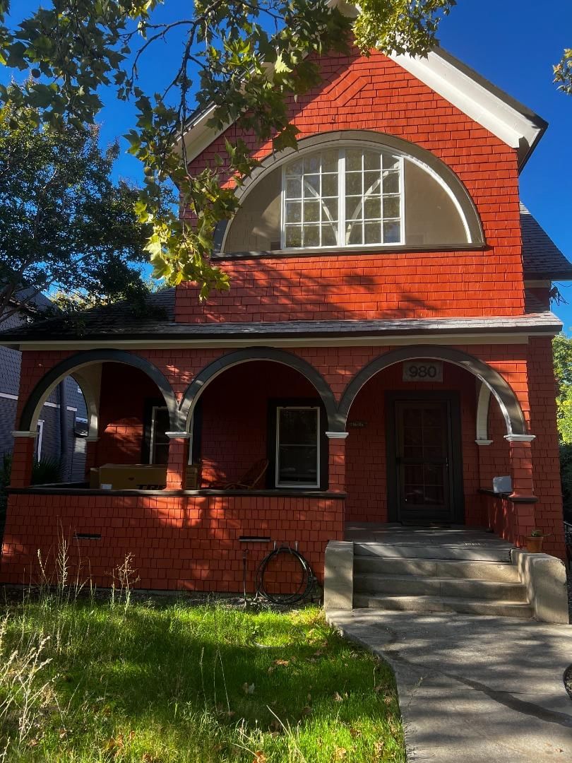 Listing Photo 1