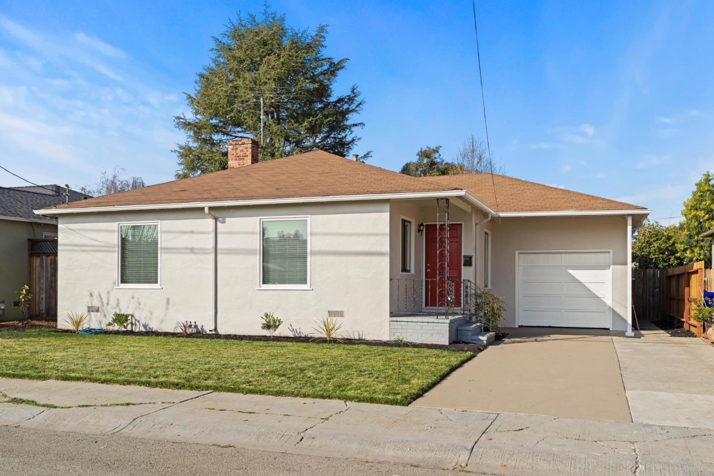 Listing Photo 1