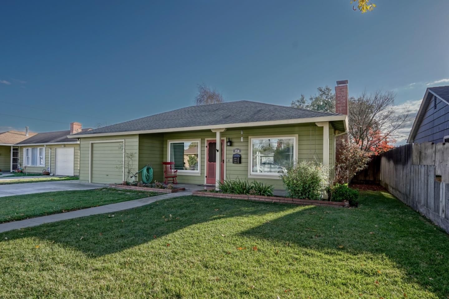 Listing Photo 1