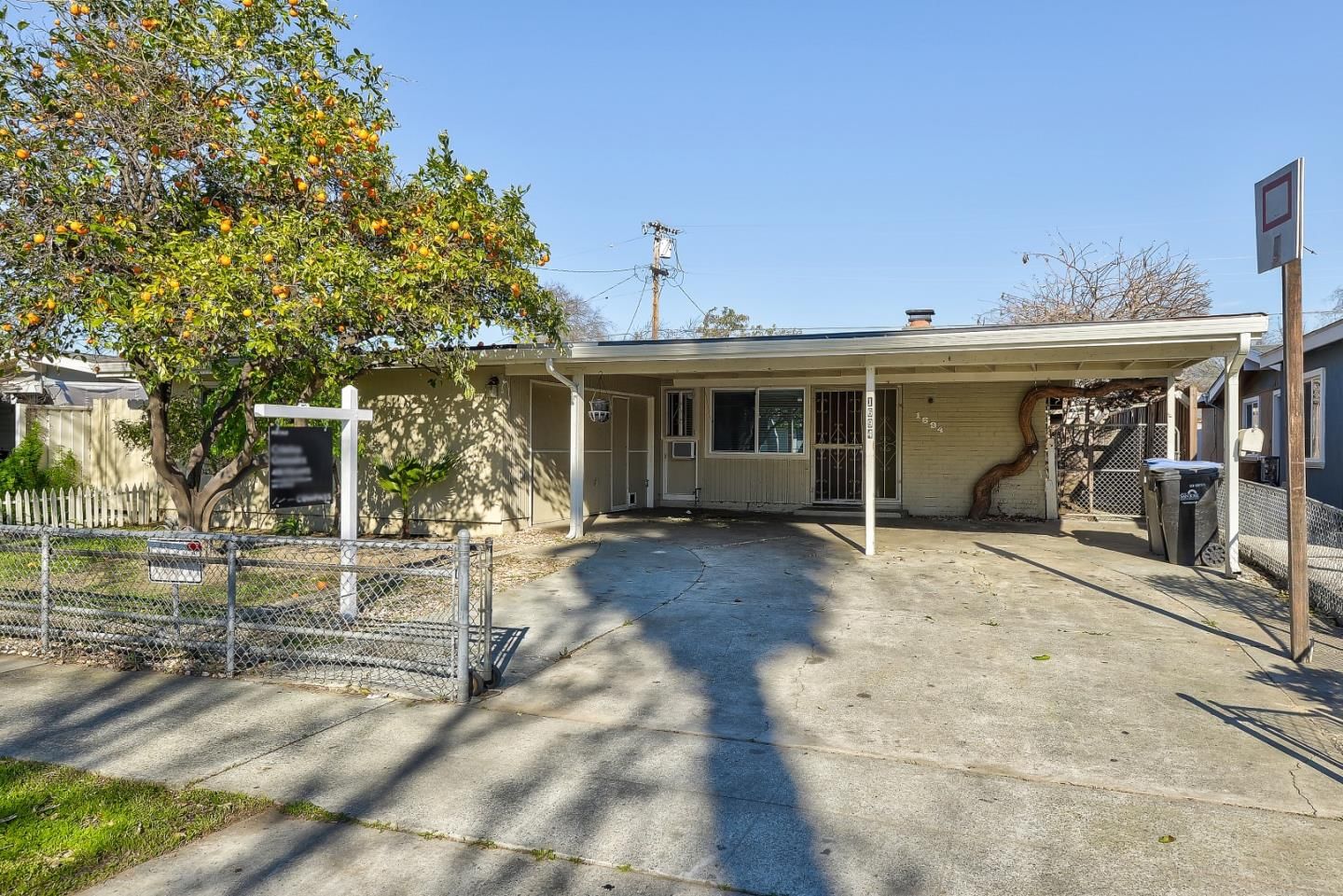 Listing Photo 1