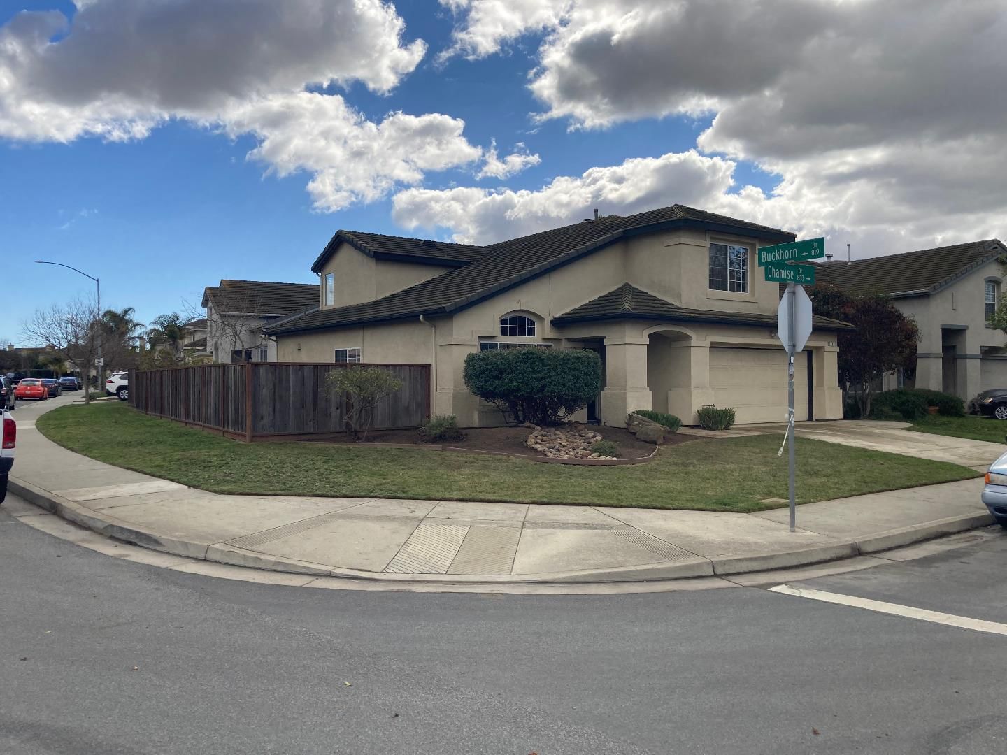 Listing Photo 1