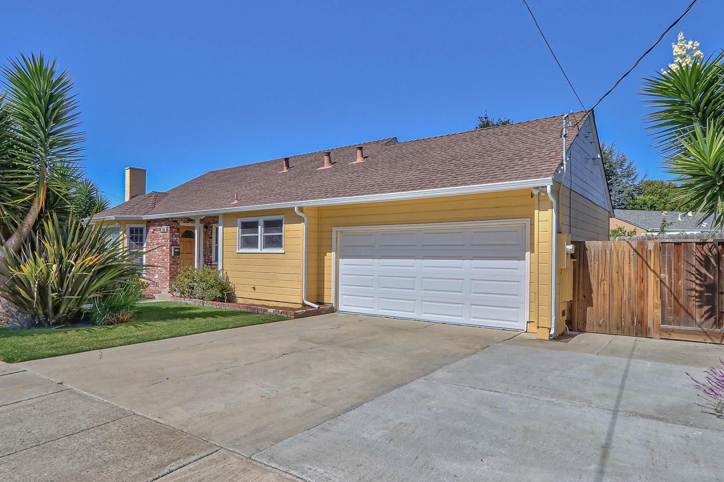 Listing Photo 1