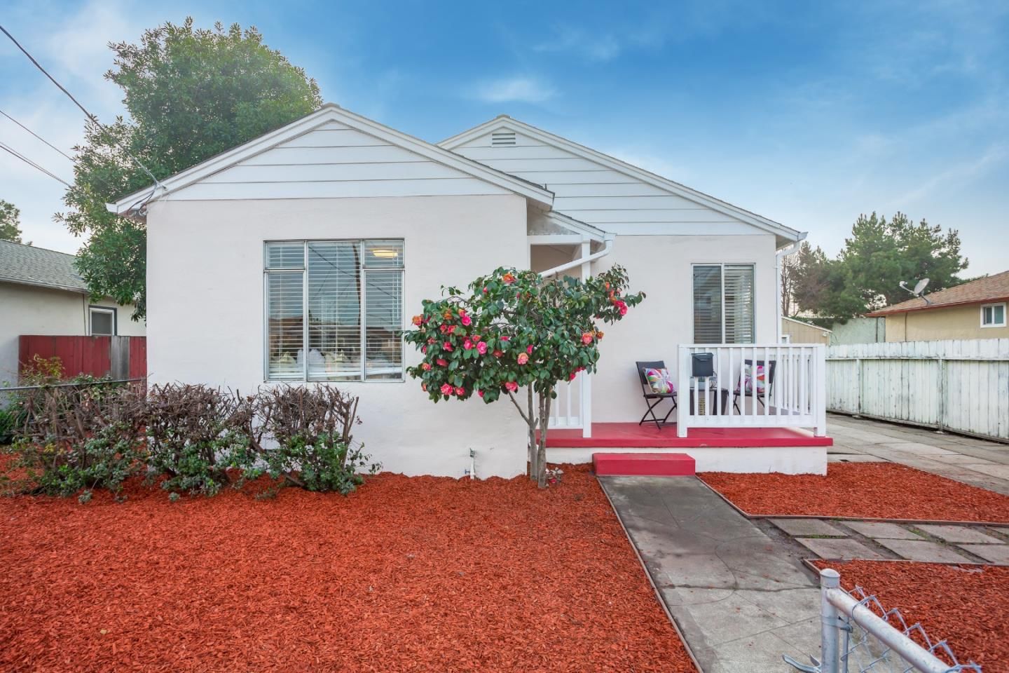 Listing Photo 1