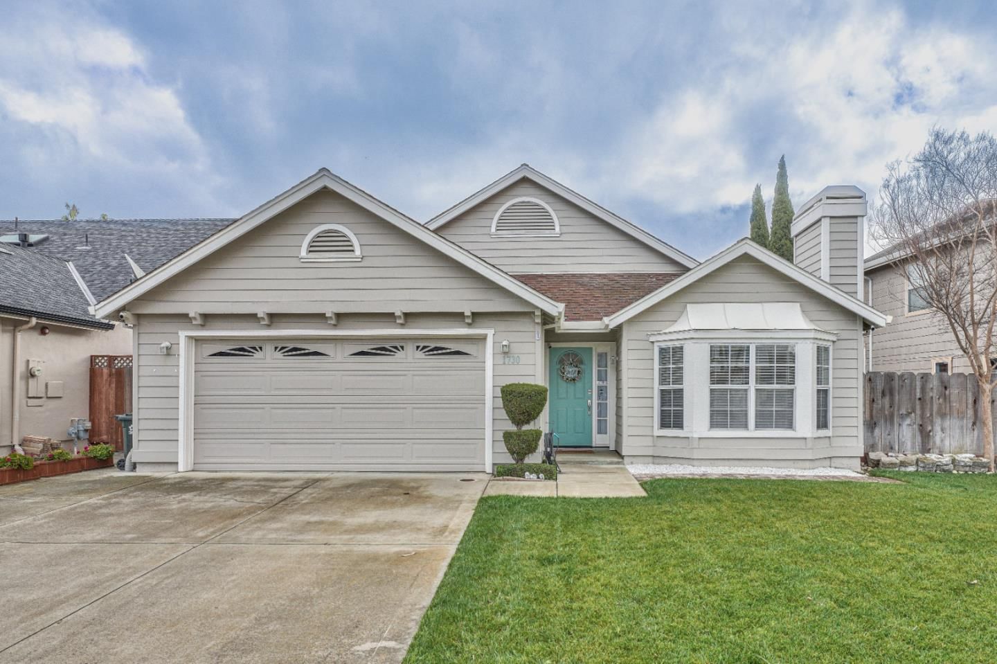 Listing Photo 1
