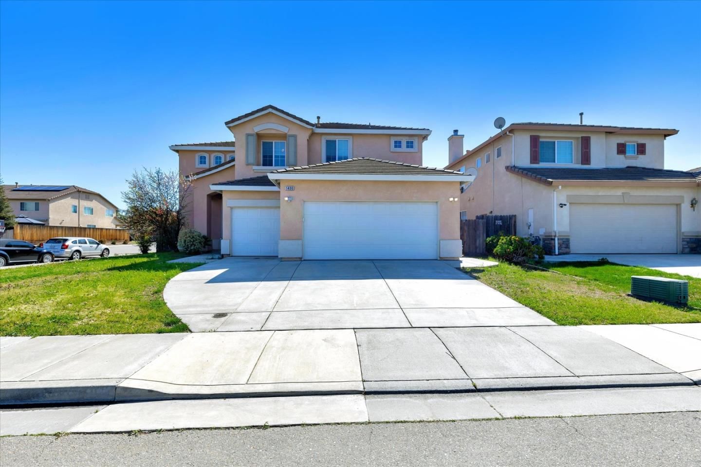 Listing Photo 1