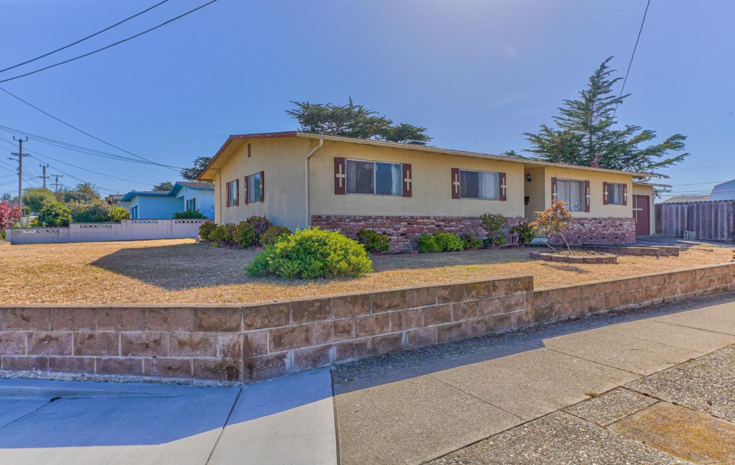 Listing Photo 1