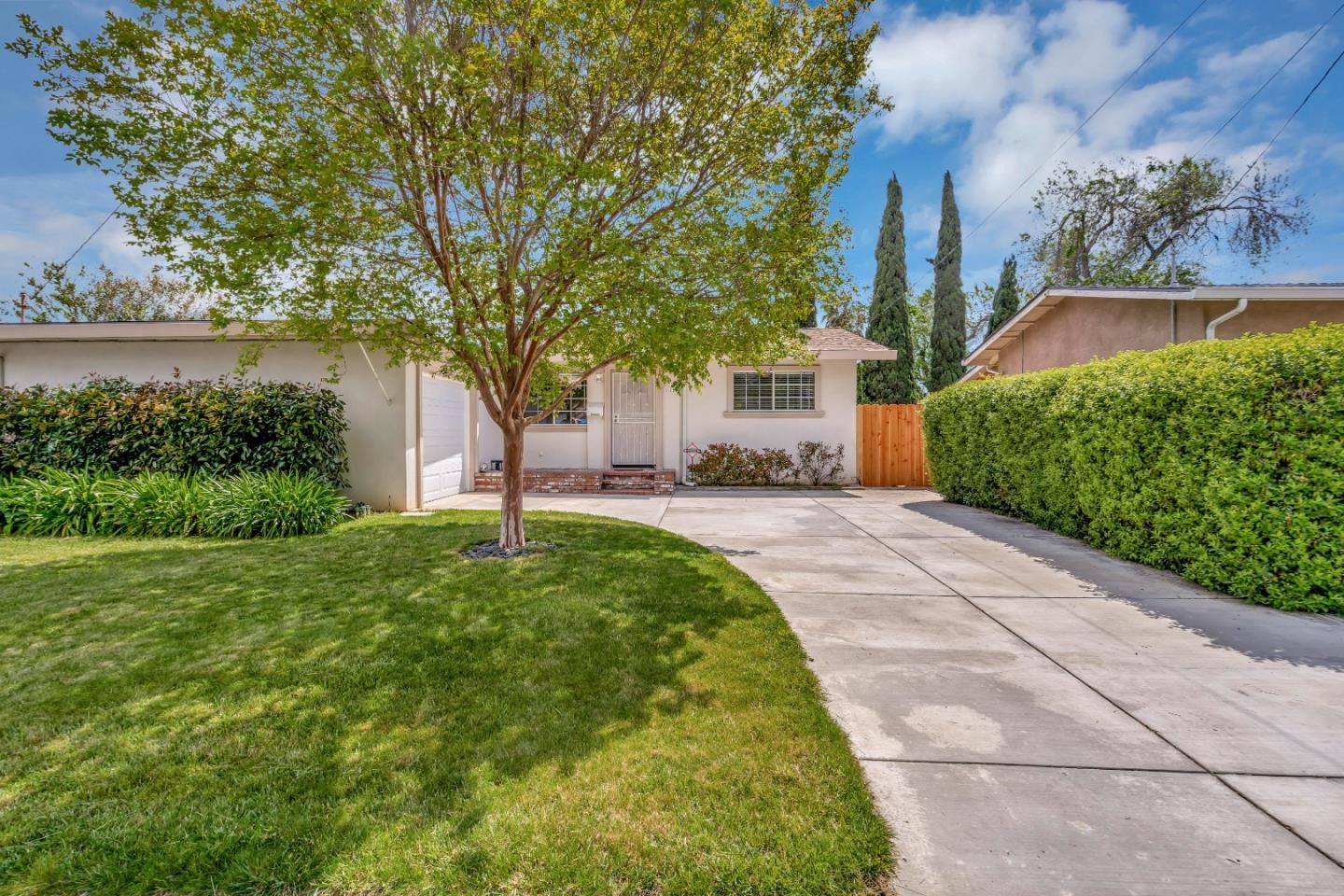 Listing Photo 1