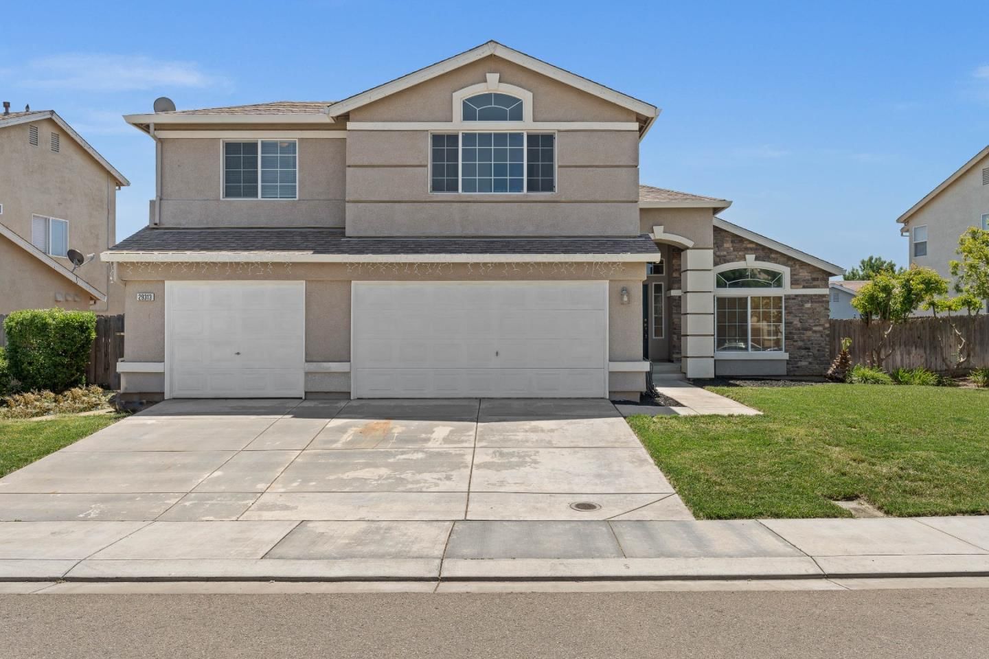 Listing Photo 1