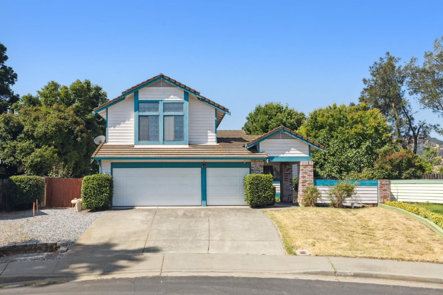 Listing Photo 1
