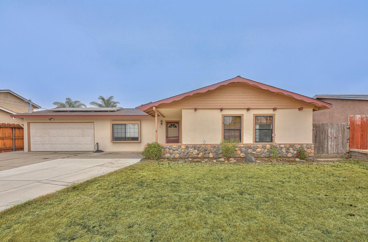 Listing Photo 1
