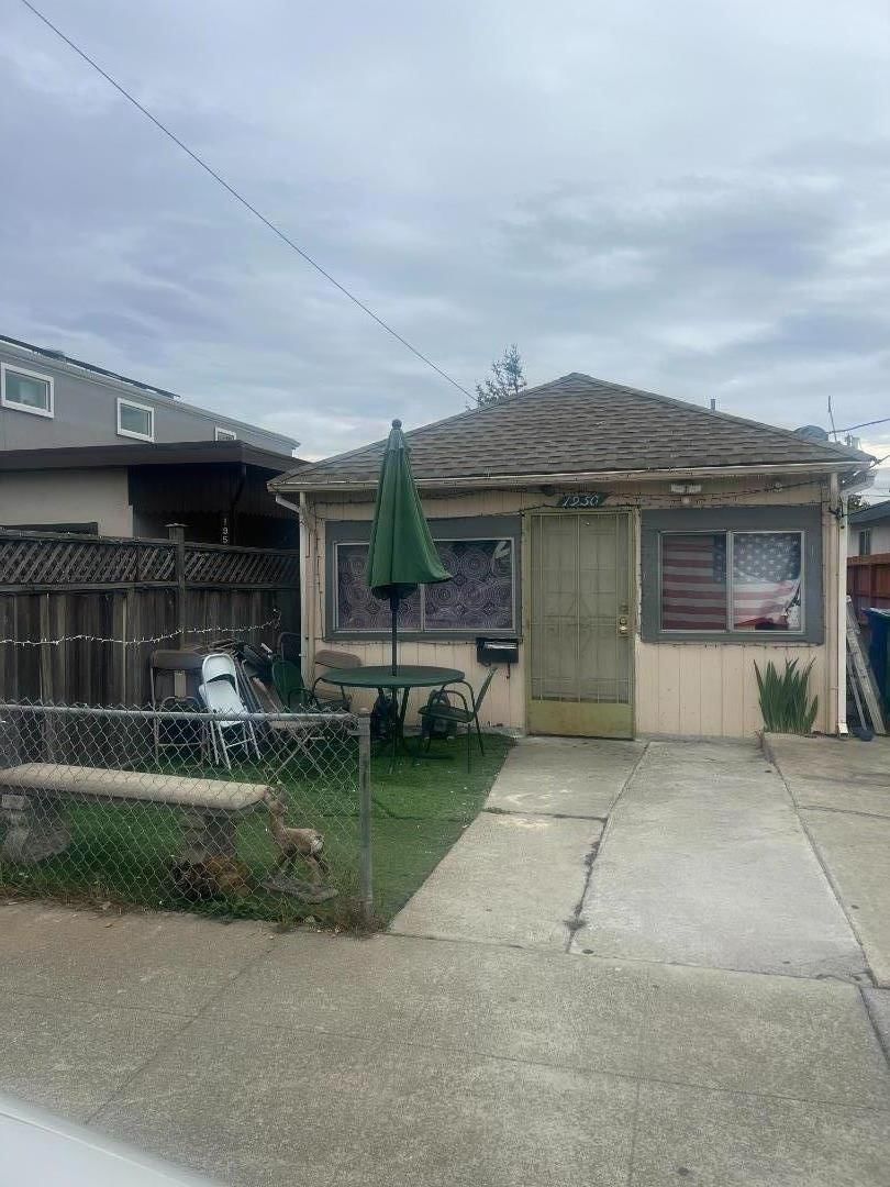 Listing Photo 1