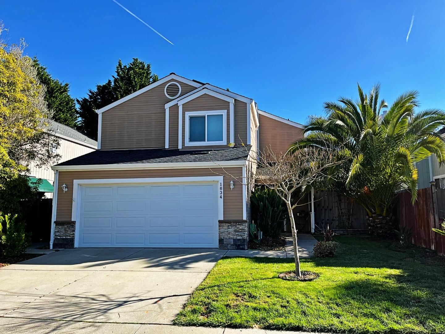 Listing Photo 1
