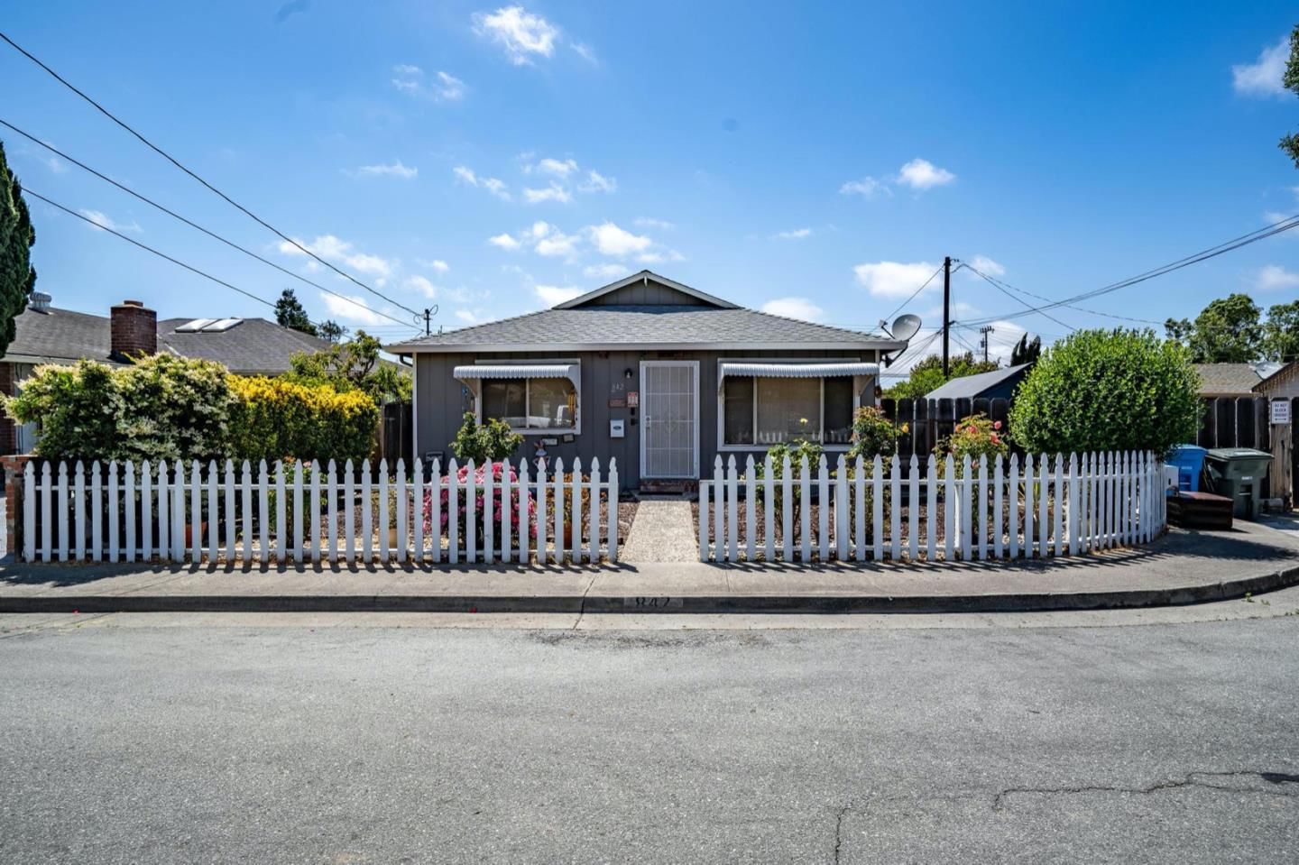 Listing Photo 1