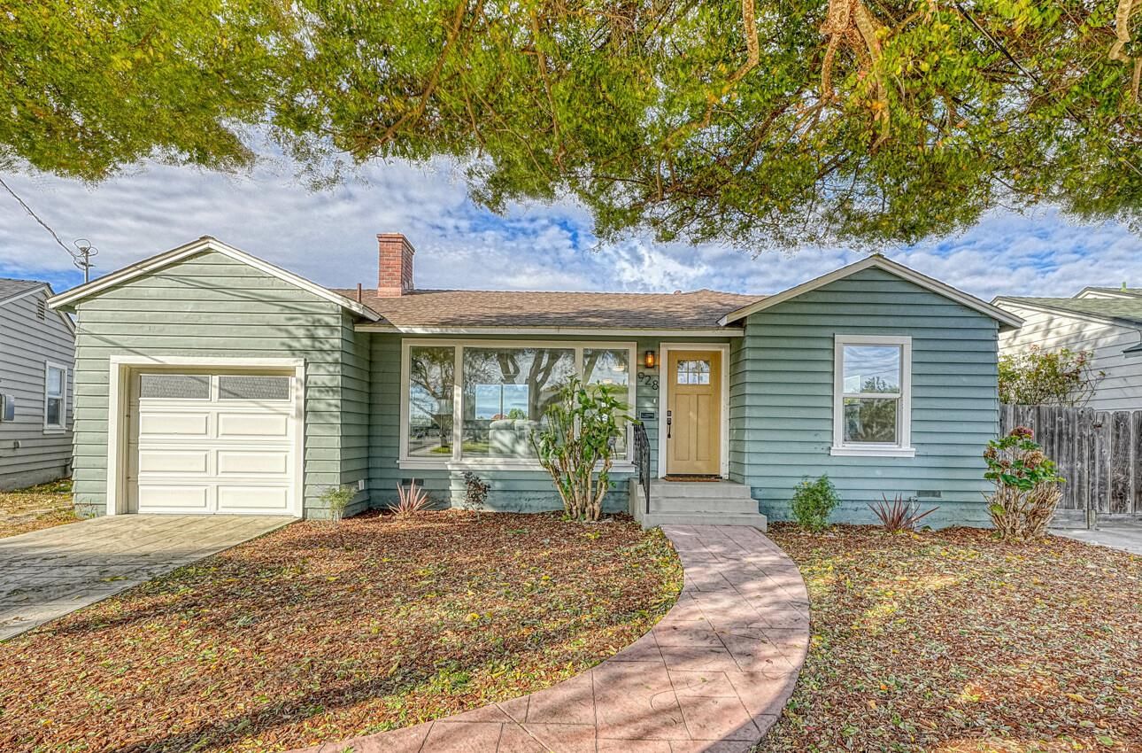 Listing Photo 1