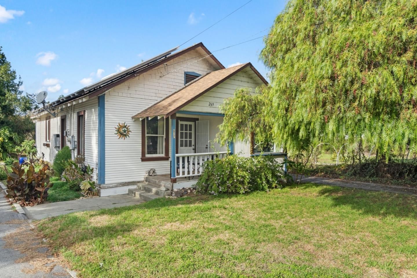 Listing Photo 1