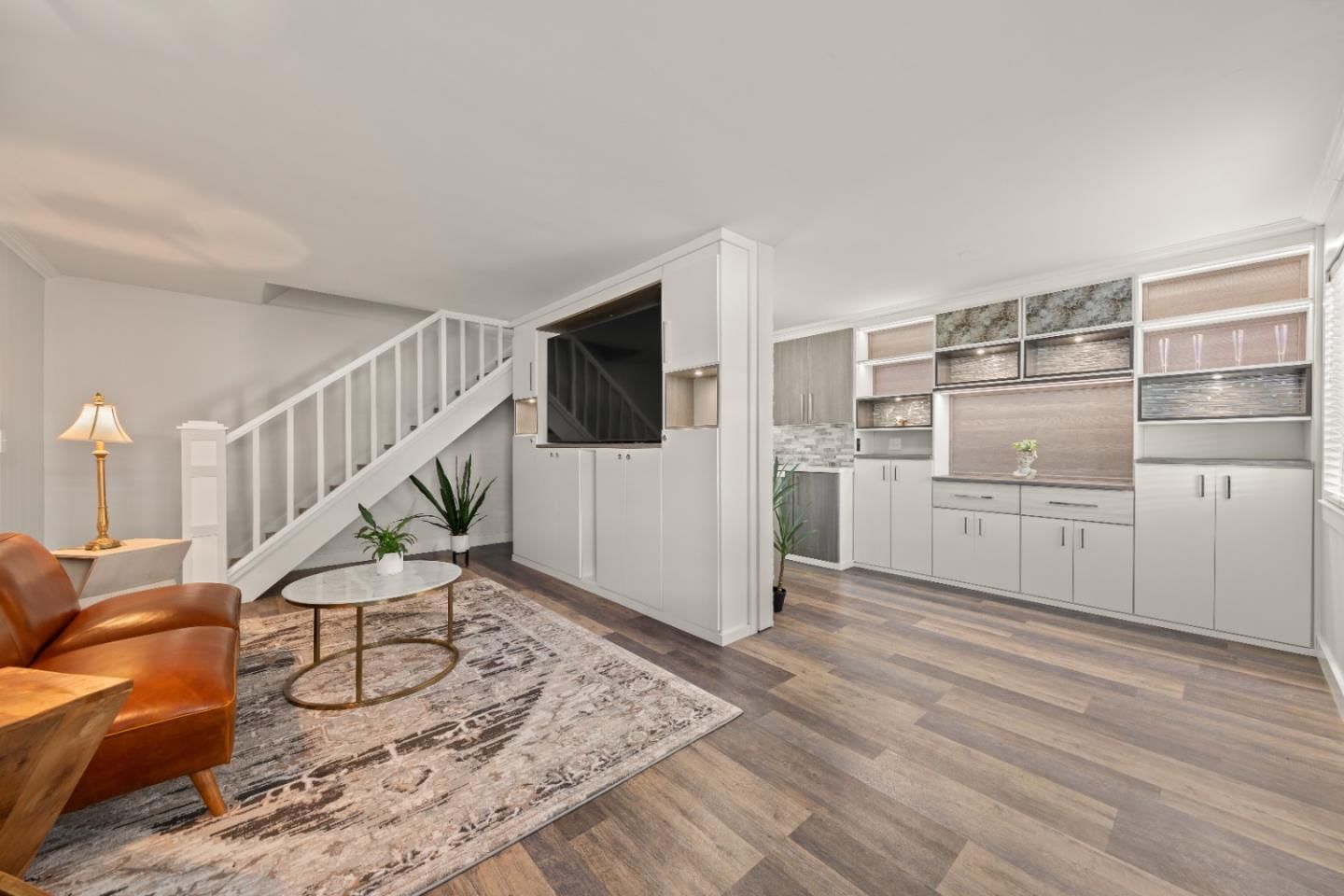 MLS Listing Photo 1
