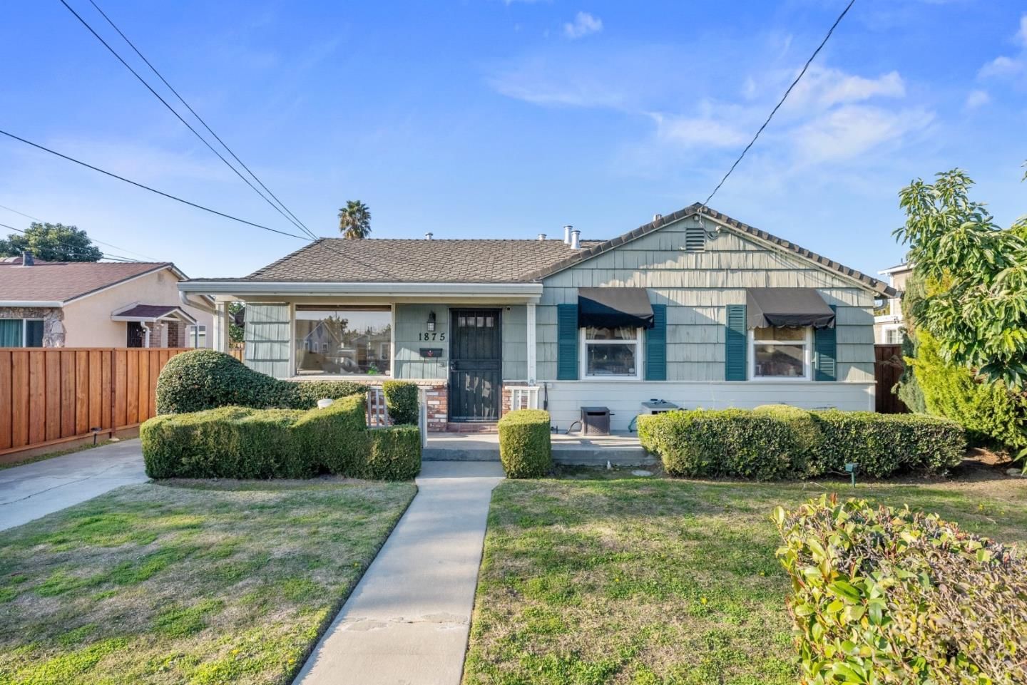 Listing Photo 1