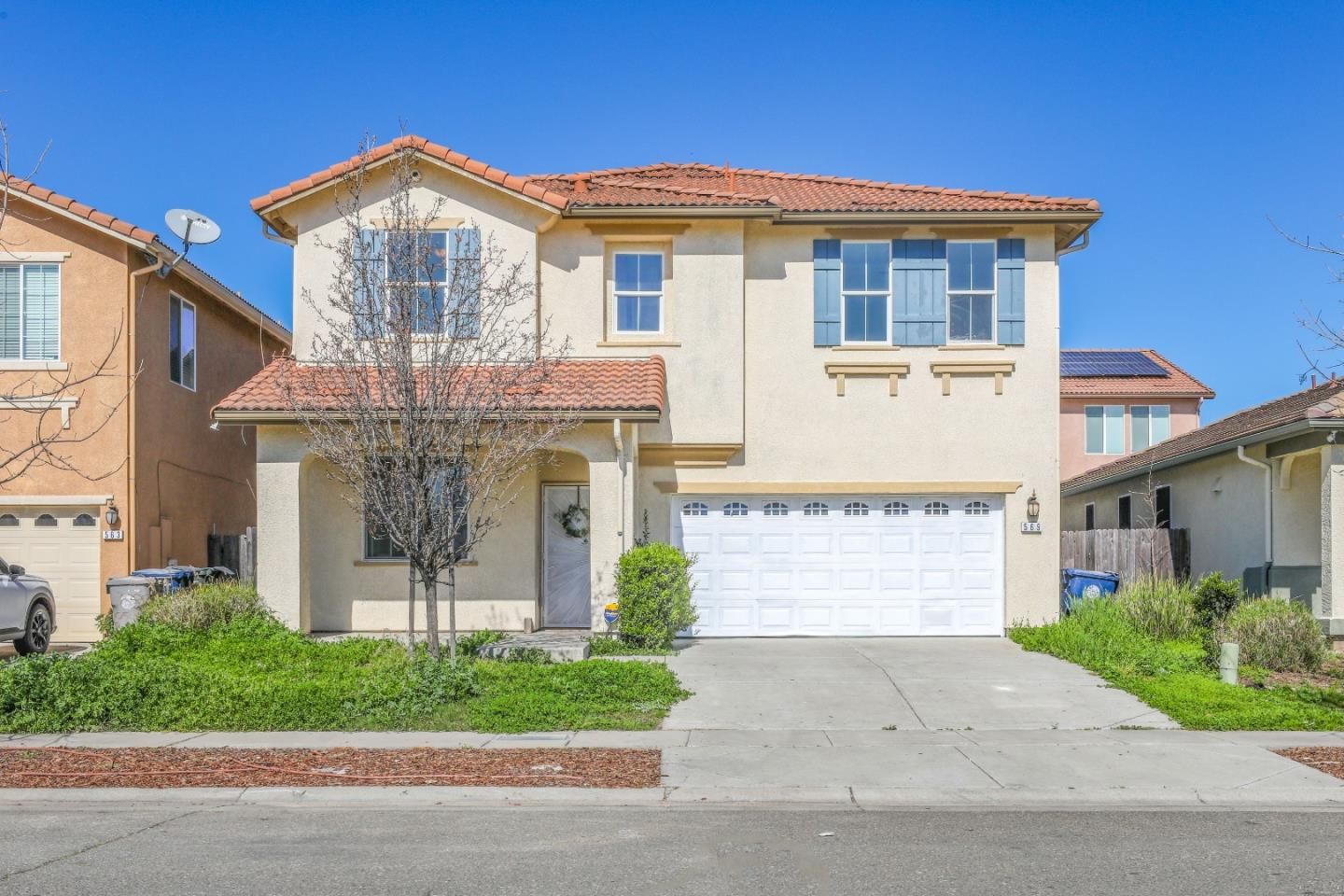 Listing Photo 1