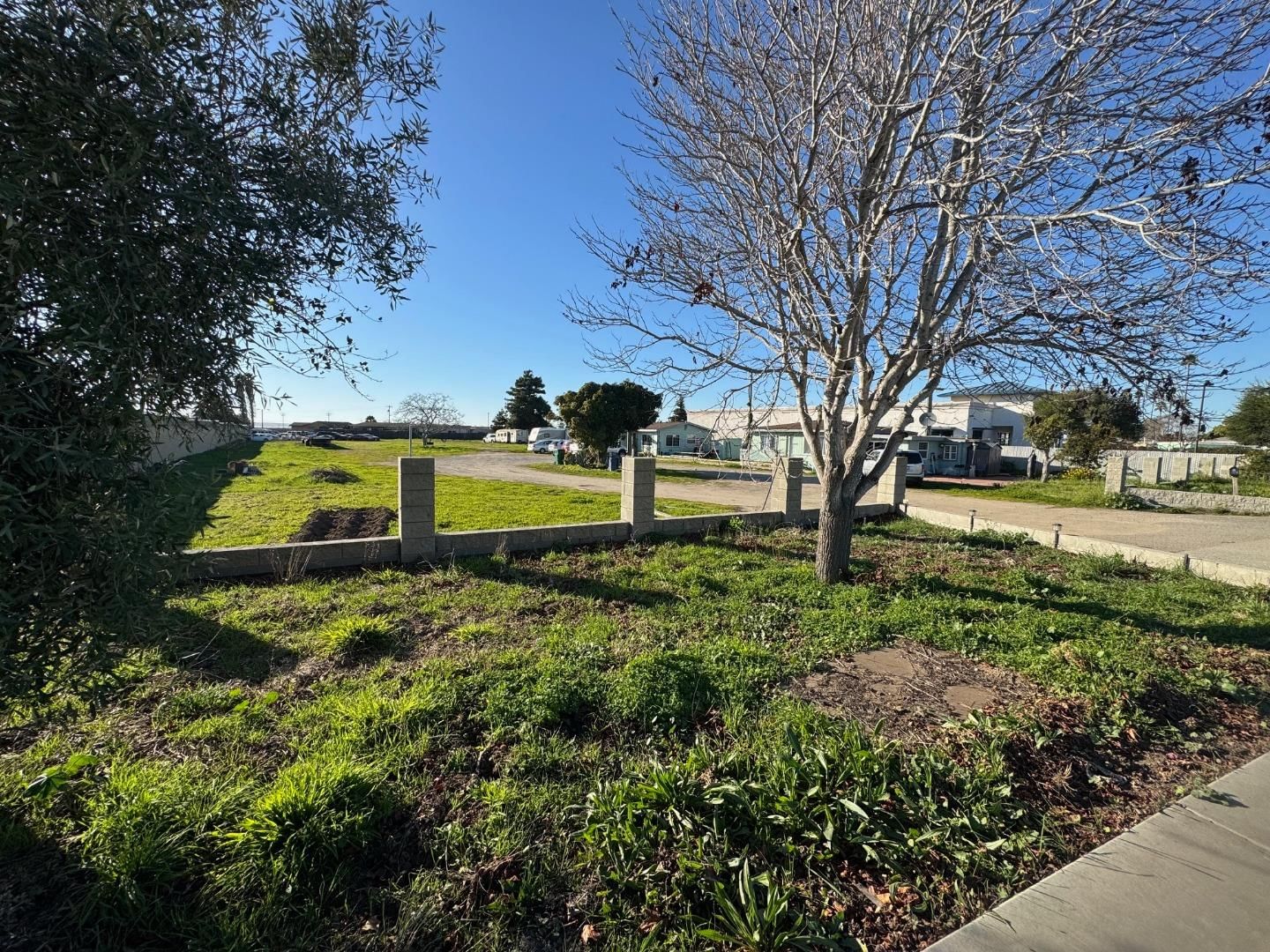 MLS Listing Photo 1