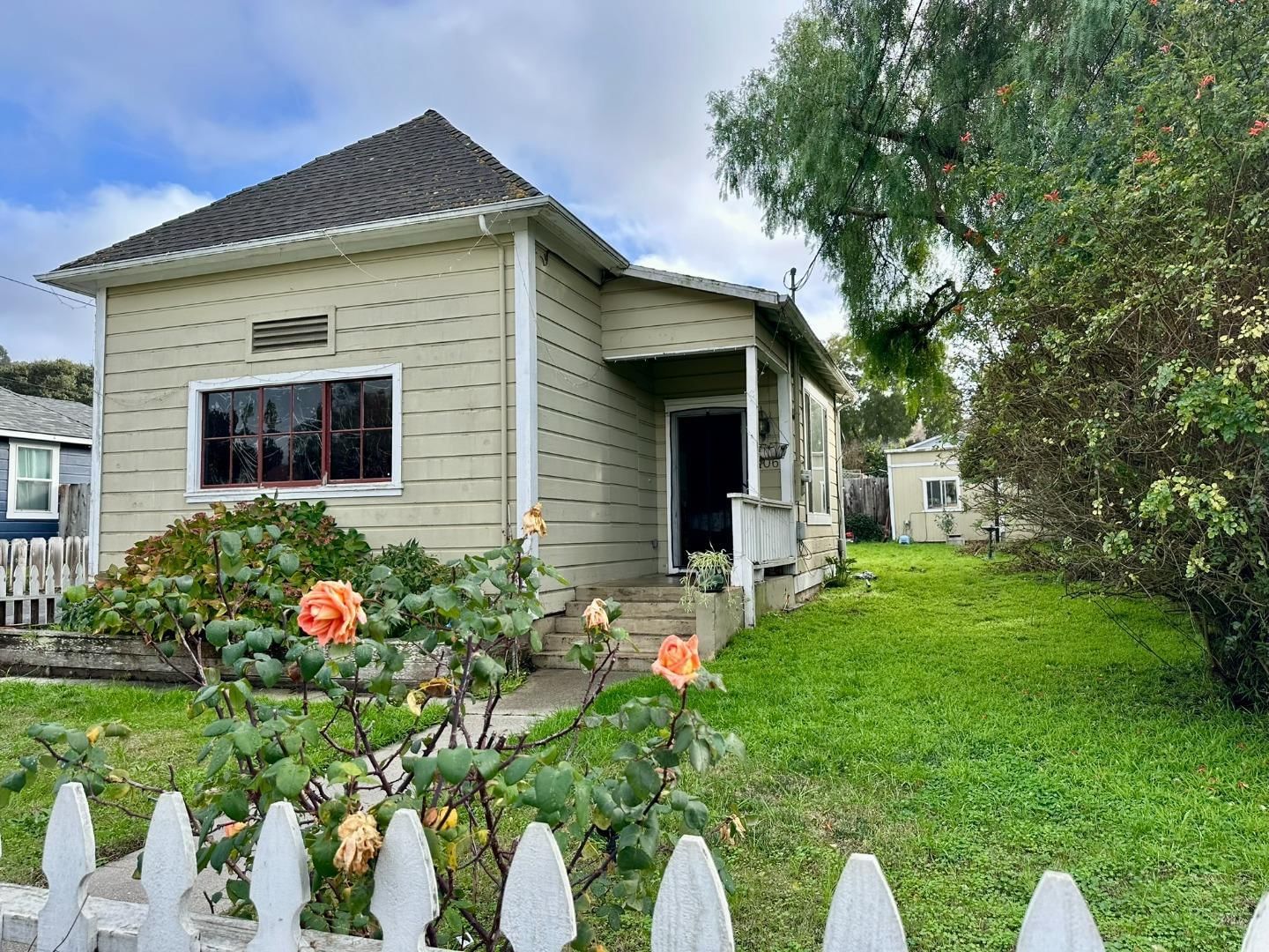 Listing Photo 1