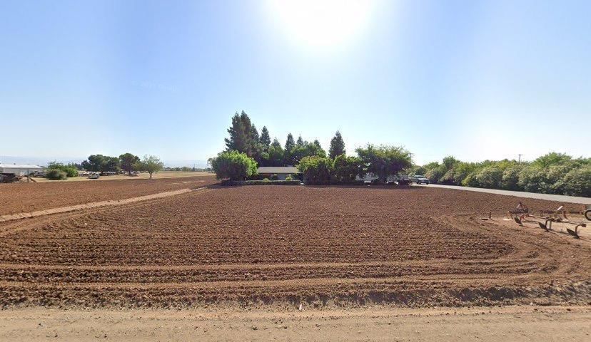 MLS Listing Photo 4