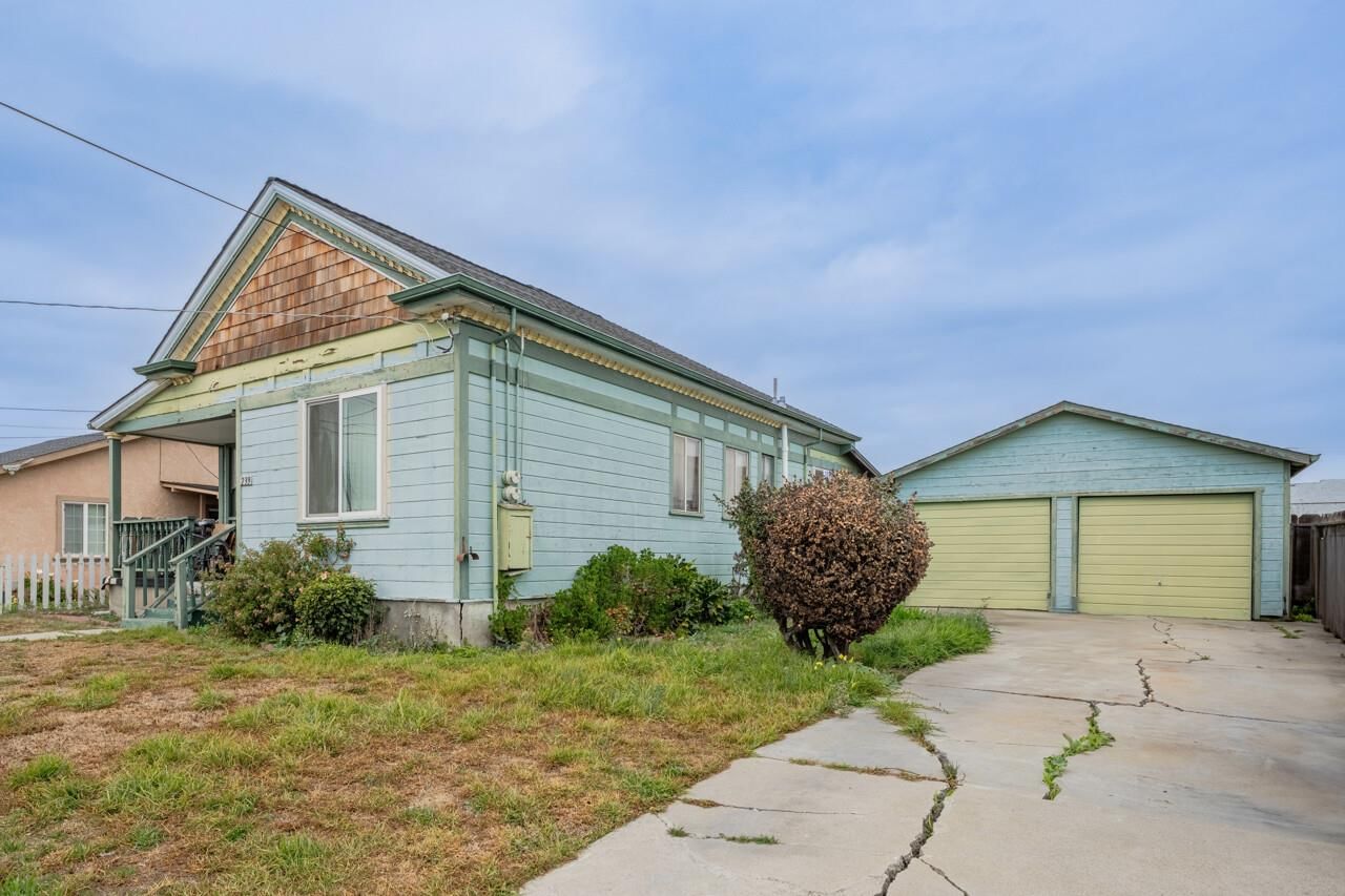 Listing Photo 1