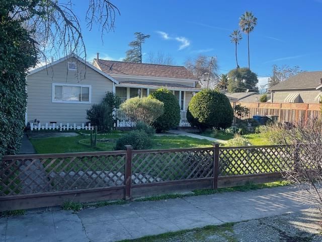 Listing Photo 1