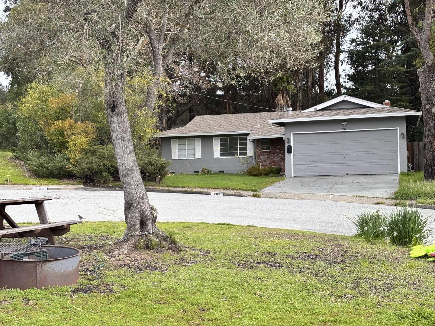 MLS Listing Photo 1
