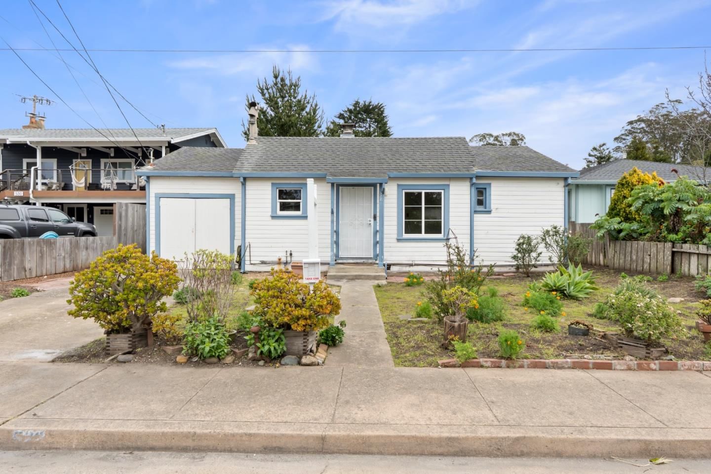 Listing Photo 1