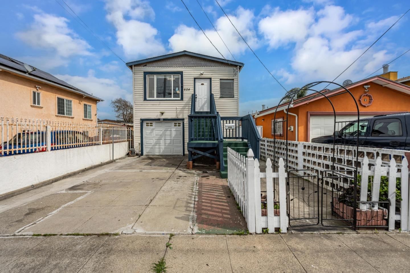 Listing Photo 1