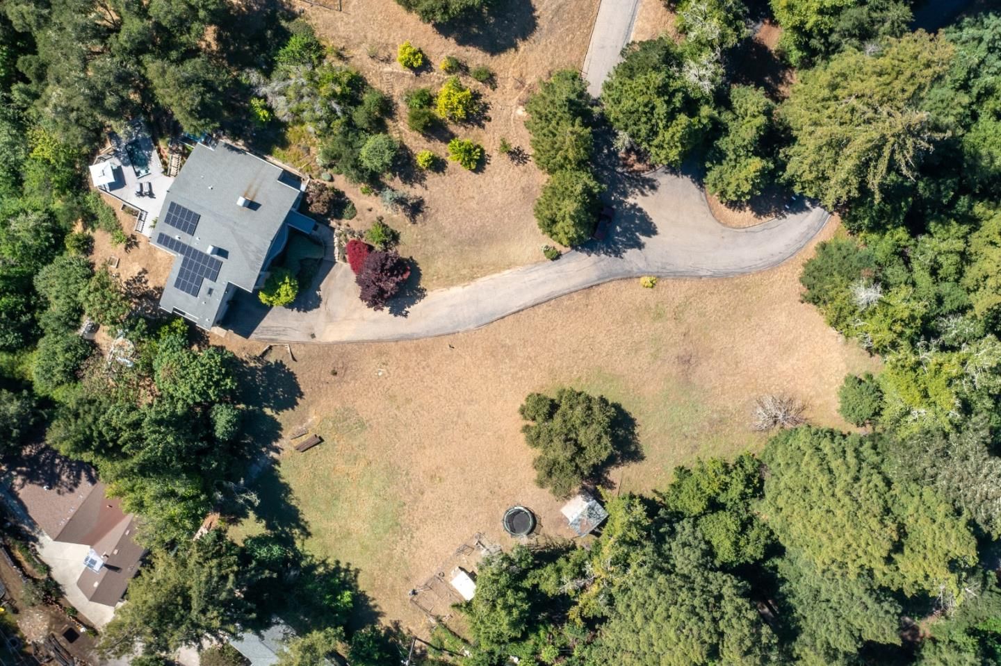 MLS Listing Photo 1