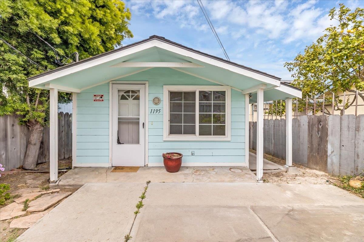 Listing Photo 1