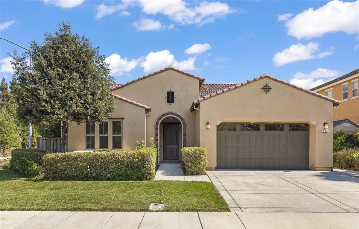 Listing Photo 1