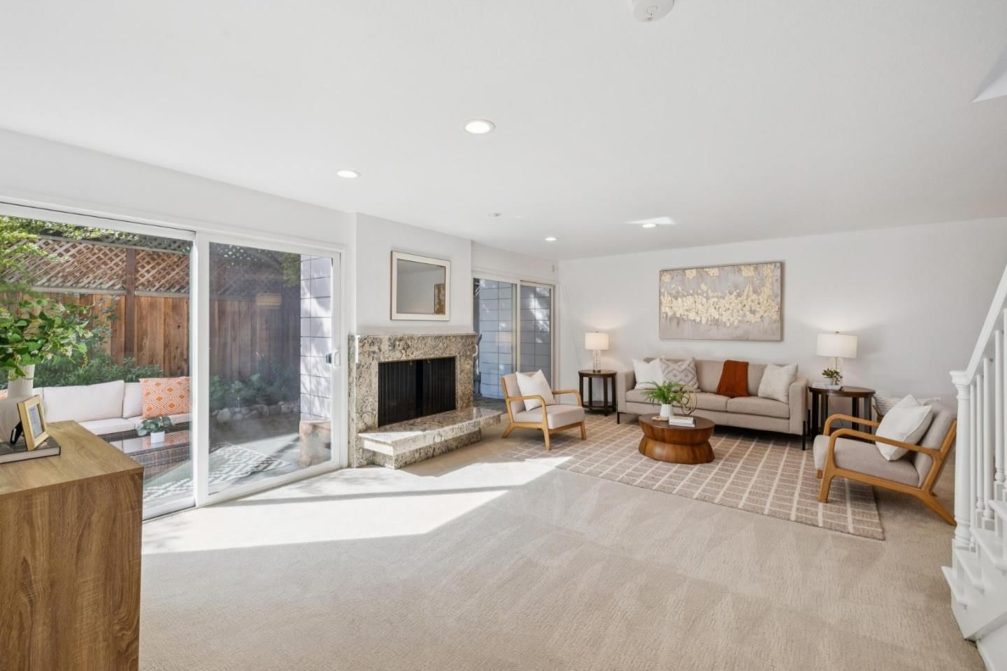 MLS Listing Photo 1