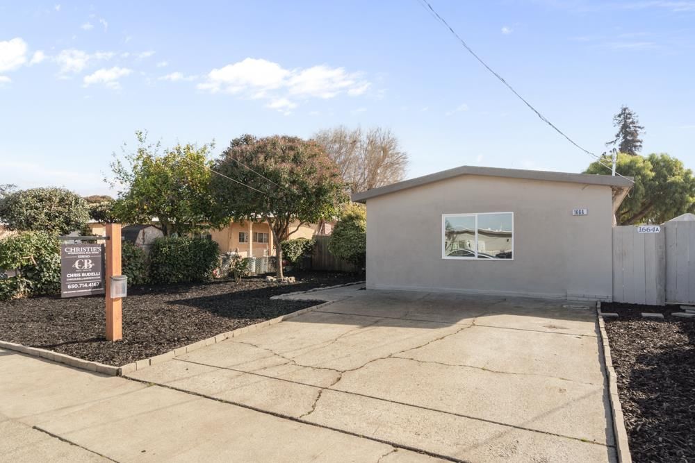 MLS Listing Photo 3