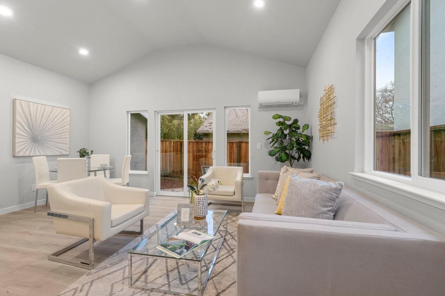MLS Listing Photo 4