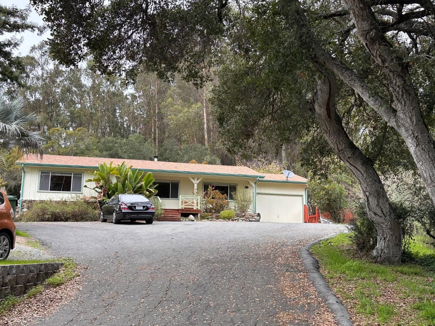 MLS Listing Photo 2